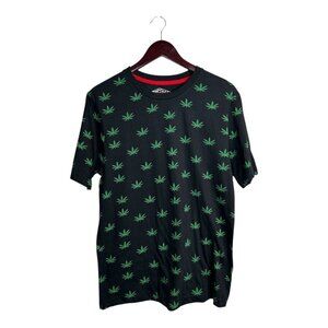 EIGHTY EIGHT Men’s Grass Button Down Short Sleeve Shirt Size‎ Medium